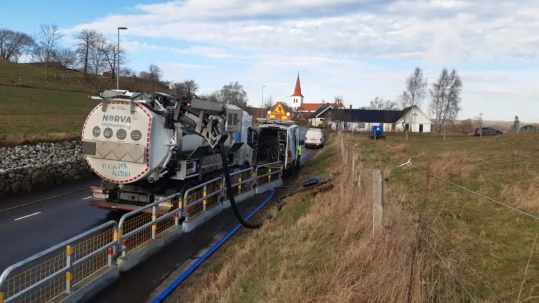 Rörinspektion och spolning efter akut ledningsras